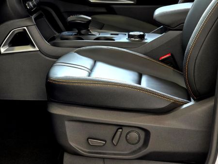 2026-Ford-Everest-30D-V6-Wildtrack-AWD-Auto_11