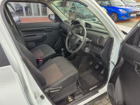 2023-Suzuki-S-Presso-10-GL_8