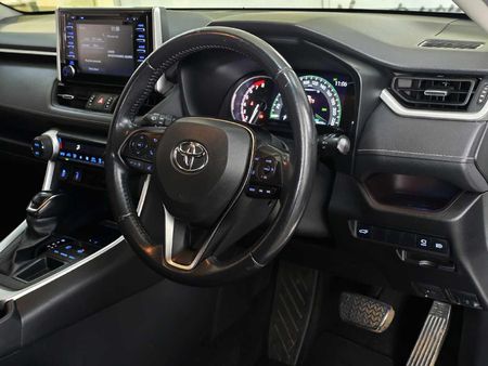 2021-Toyota-RAV4-20-VX-Auto_17