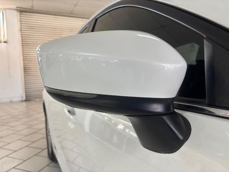 2017-Mazda-3-16-Dynamic-5-dr-Auto_9