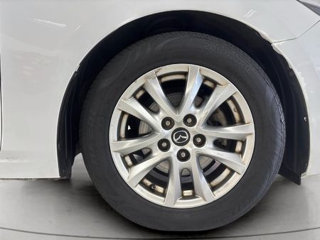 2017-Mazda-3-16-Dynamic-5-dr-Auto_10