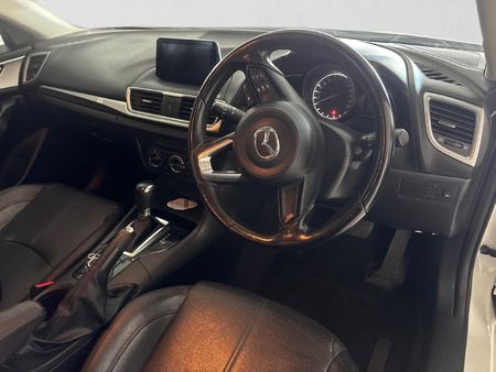 2017-Mazda-3-16-Dynamic-5-dr-Auto_12