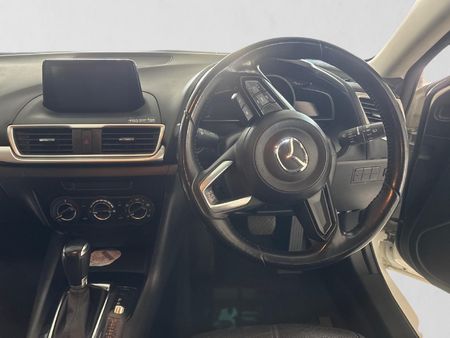 2017-Mazda-3-16-Dynamic-5-dr-Auto_13