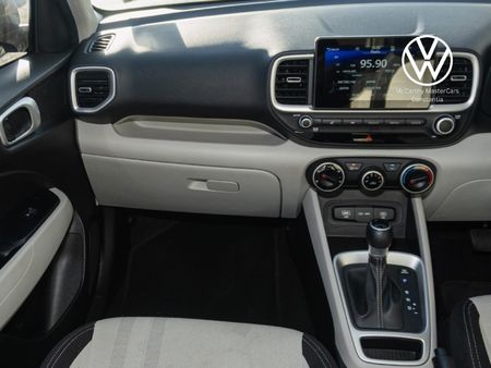 2023-Hyundai-Venue-10-TGDI-Motion-DCT_18