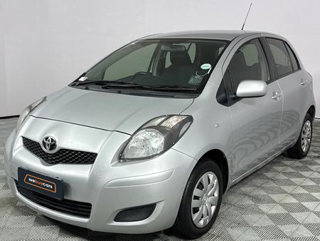 2009-Toyota-Yaris-T3-5-dr_0