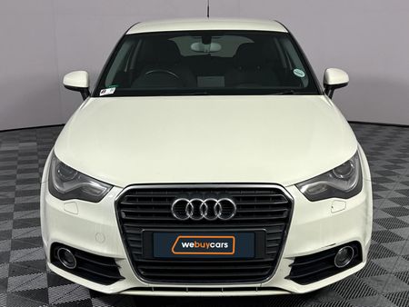 2011-Audi-A1-16-TDI-Ambition_14
