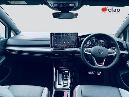 2026-Volkswagen-Golf-8-GTI-20-TSI-DSG_8