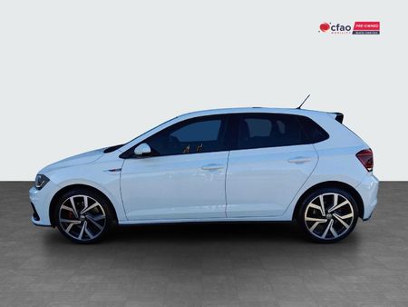 2020-Volkswagen-Polo-20-GTI-Auto-147kW_4