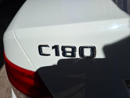2013-Mercedes-Benz-C-Class-C-180-BE-Classic-Auto_7
