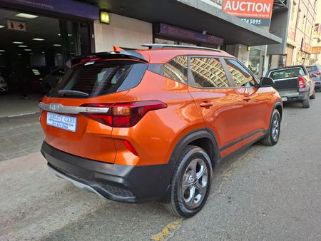 2021-Kia-Seltos-15D-EX-Auto_6