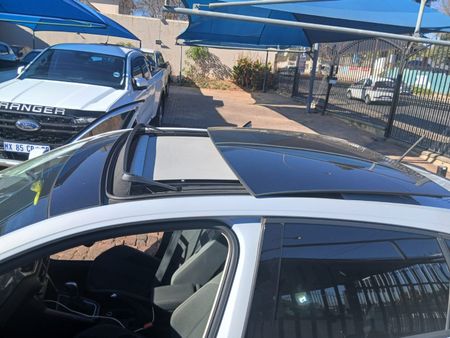 2019-Volkswagen-Polo-10-TSI-Comfortline-Auto_14