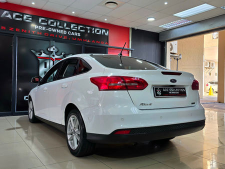 2018-Ford-Focus-10-EcoBoost-Trend-Auto_4