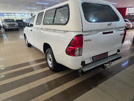 2022-Toyota-Hilux-20-VVTi-S-Single-Cab_9