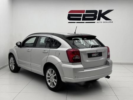 2011-Dodge-Caliber-20-SXT-Auto_3