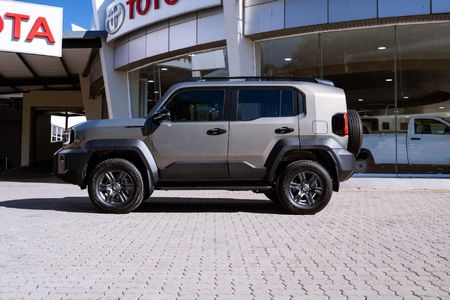 2026-Toyota-Land-Cruiser-FJ-27-GX-Auto_1