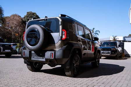 2026-Toyota-Land-Cruiser-FJ-27-GX-Auto_4