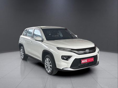 2025-Toyota-Urban-Cruiser-15-XS_0