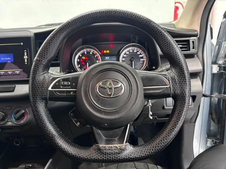 2023-Toyota-Rumion-15-SX_11