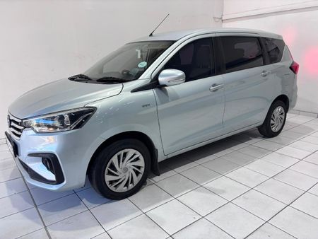 2023-Toyota-Rumion-15-SX_12
