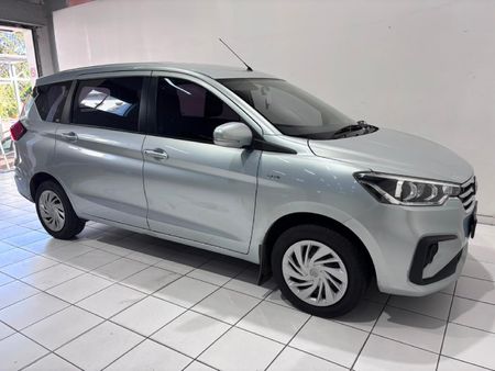 2023-Toyota-Rumion-15-SX_18