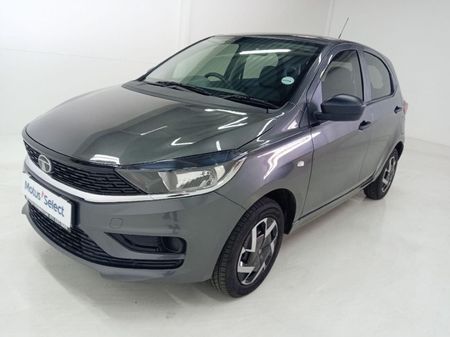 2025-TATA-Tiago-12-XM_2
