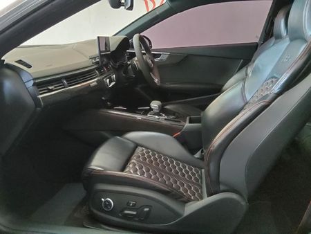 2022-Audi-RS5-Coupe-quattro-Auto_6