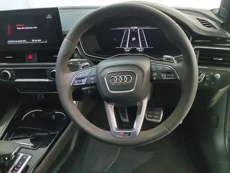 2022-Audi-RS5-Coupe-quattro-Auto_7