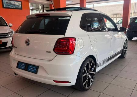 2014-Volkswagen-Polo-GP-12-TSI-Comfortline-66kW_3