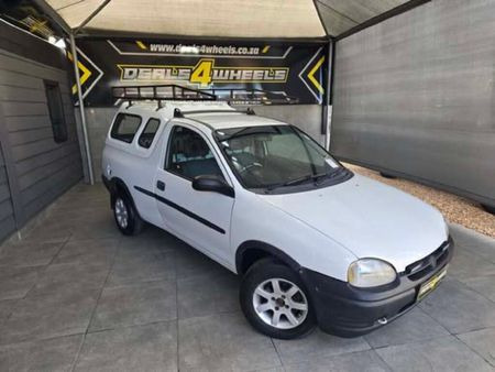 1999-Opel-Corsa-Utility-160i-S_0