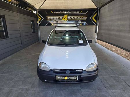 1999-Opel-Corsa-Utility-160i-S_2