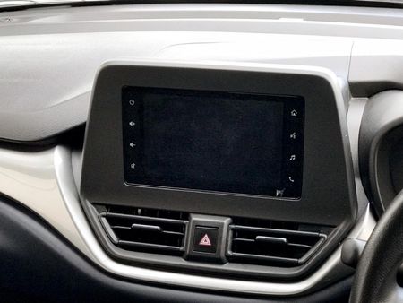 2024-Toyota-Starlet-15-XI_11