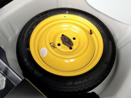 2024-Toyota-Starlet-15-XI_18