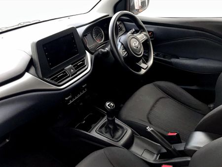 2024-Toyota-Starlet-15-XI_6