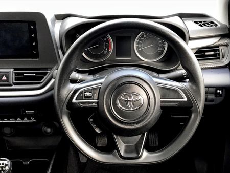2024-Toyota-Starlet-15-XI_7