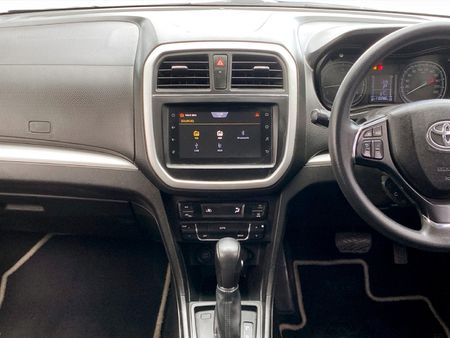 2021-Toyota-Urban-Cruiser-15-Xs-Auto_14