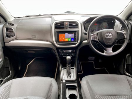 2021-Toyota-Urban-Cruiser-15-Xs-Auto_5