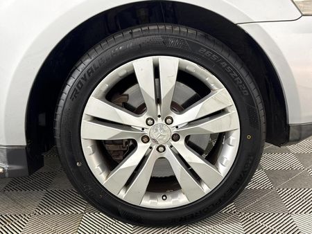 2011-Mercedes-Benz-ML-500-Auto_5