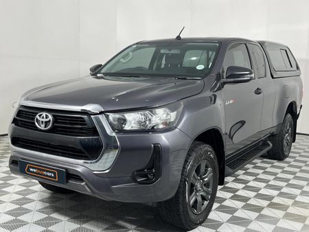 2023-Toyota-Hilux-24-GD-6-Raised-Body-Raider-Extended-Cab_0