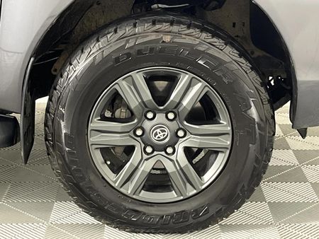 2023-Toyota-Hilux-24-GD-6-Raised-Body-Raider-Extended-Cab_2