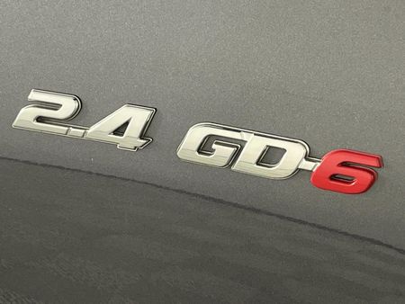 2023-Toyota-Hilux-24-GD-6-Raised-Body-Raider-Extended-Cab_5