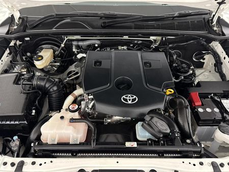 2025-Toyota-Hilux-24-GD-Single-Cab_10
