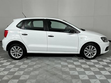 2023-Volkswagen-Polo-Vivo-14-Trendline-5-dr_15