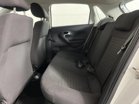 2023-Volkswagen-Polo-Vivo-14-Trendline-5-dr_3