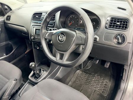 2018-Volkswagen-Polo-Vivo-14-Trendline-5-dr_6