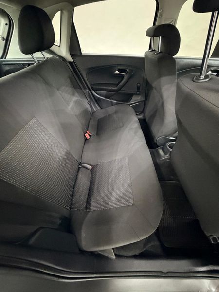 2018-Volkswagen-Polo-Vivo-14-Trendline-5-dr_8
