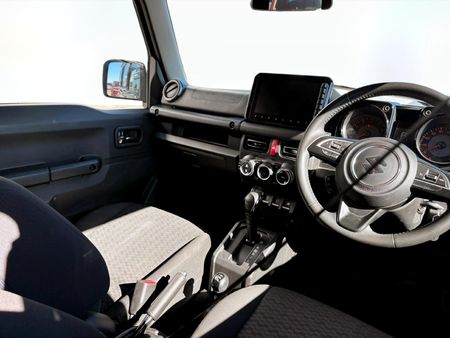 2024-Suzuki-Jimny-15-GLX-AllGrip-5-Door-Auto_9