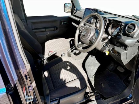 2024-Suzuki-Jimny-15-GLX-AllGrip-5-Door-Auto_11