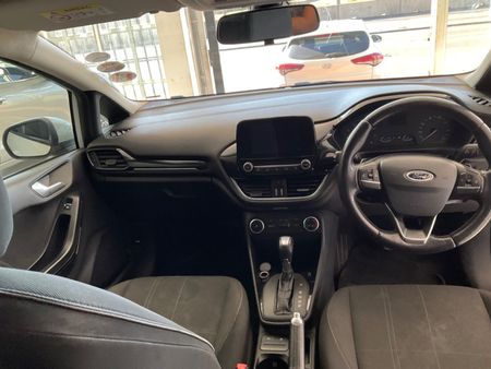 2018-Ford-Fiesta-10-EcoBoost-Trend-5-dr-Auto_7