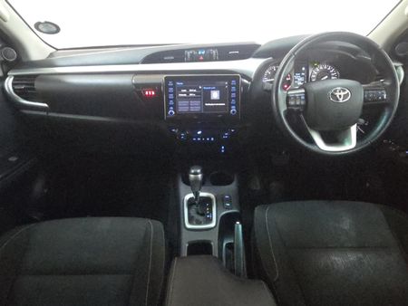 2022-Toyota-Hilux-28-GD-6-Raised-Body-Raider-Auto-Double-Cab_18