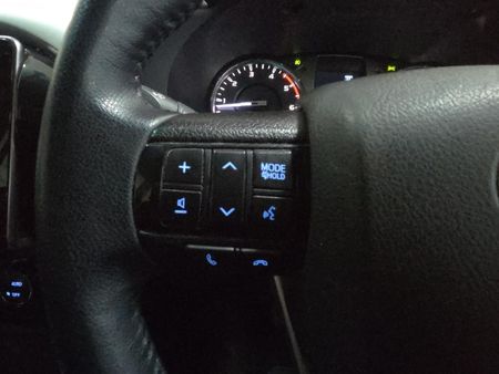 2022-Toyota-Hilux-28-GD-6-Raised-Body-Raider-Auto-Double-Cab_6